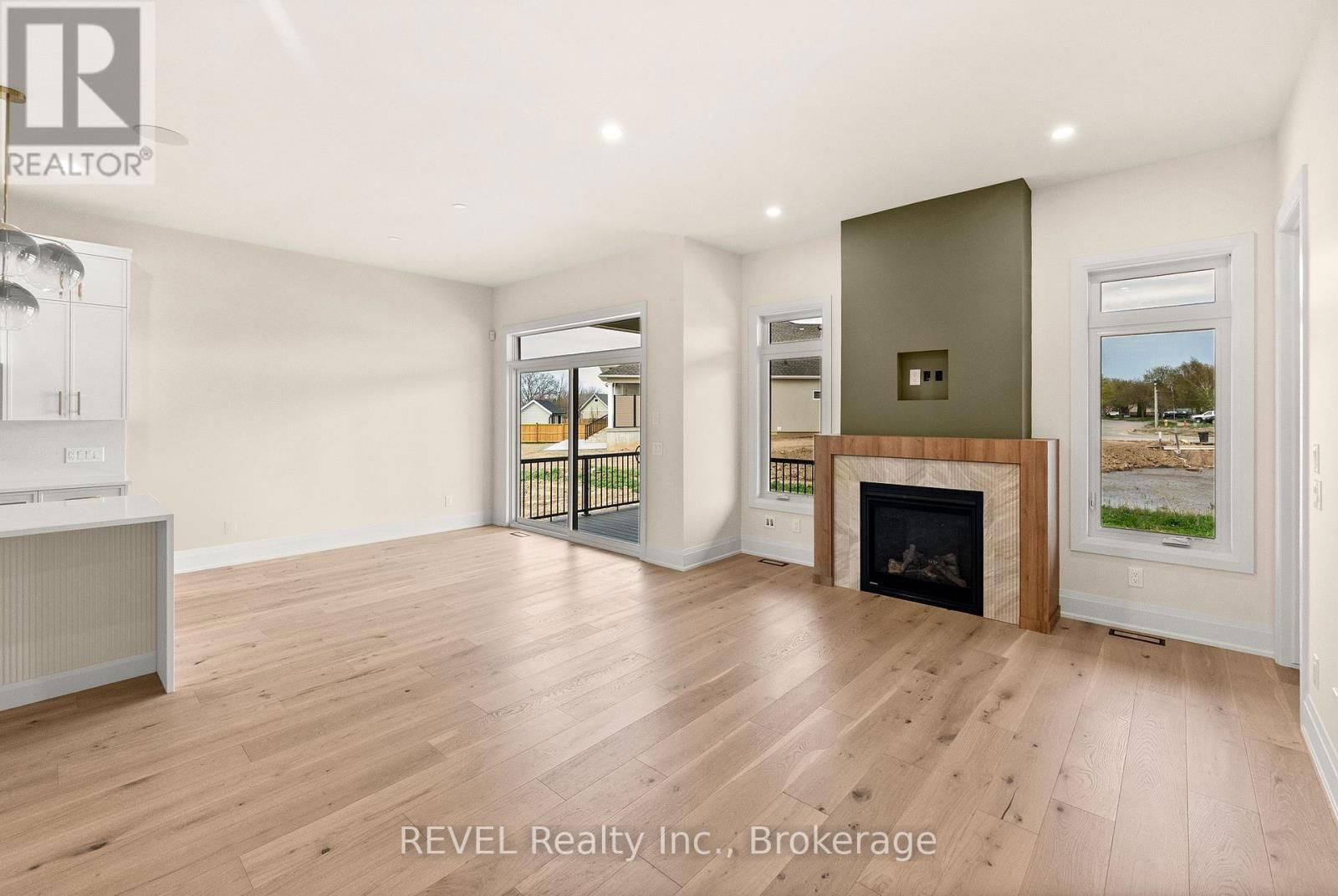 15 OAKLEY DRIVE Image 20