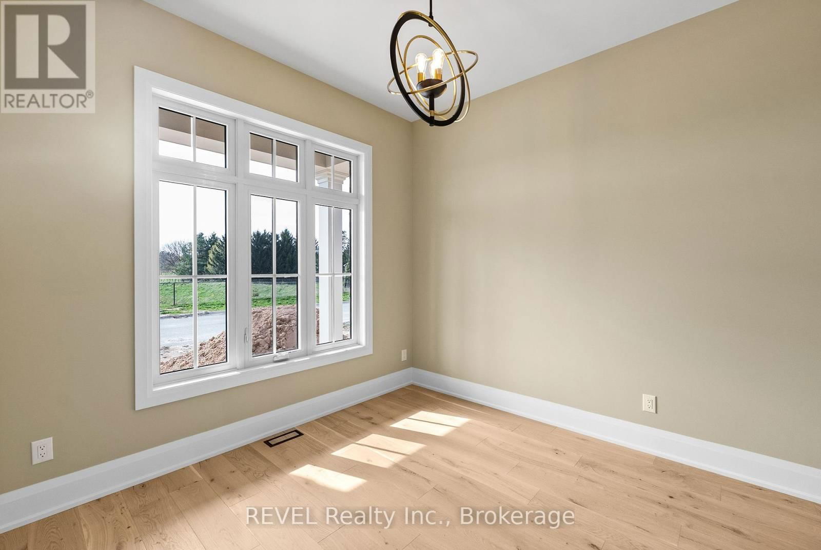 15 OAKLEY DRIVE Image 28
