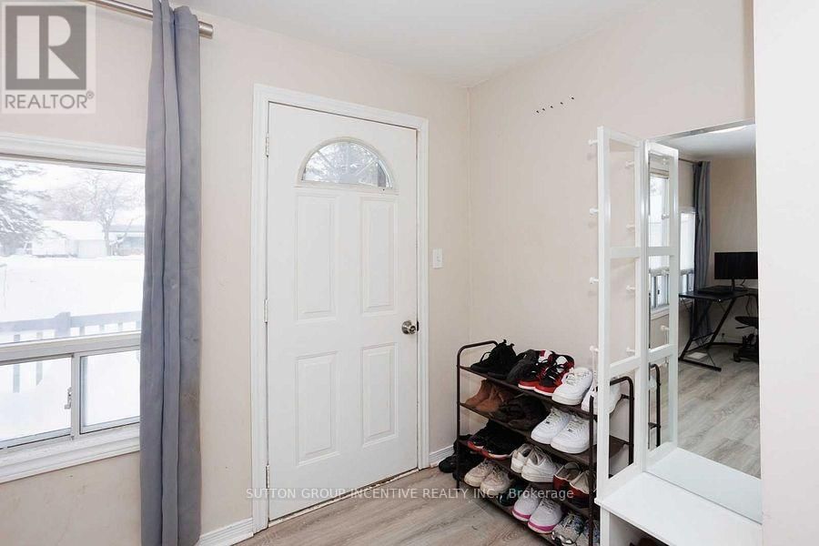 26 LAIRD DRIVE Image 4