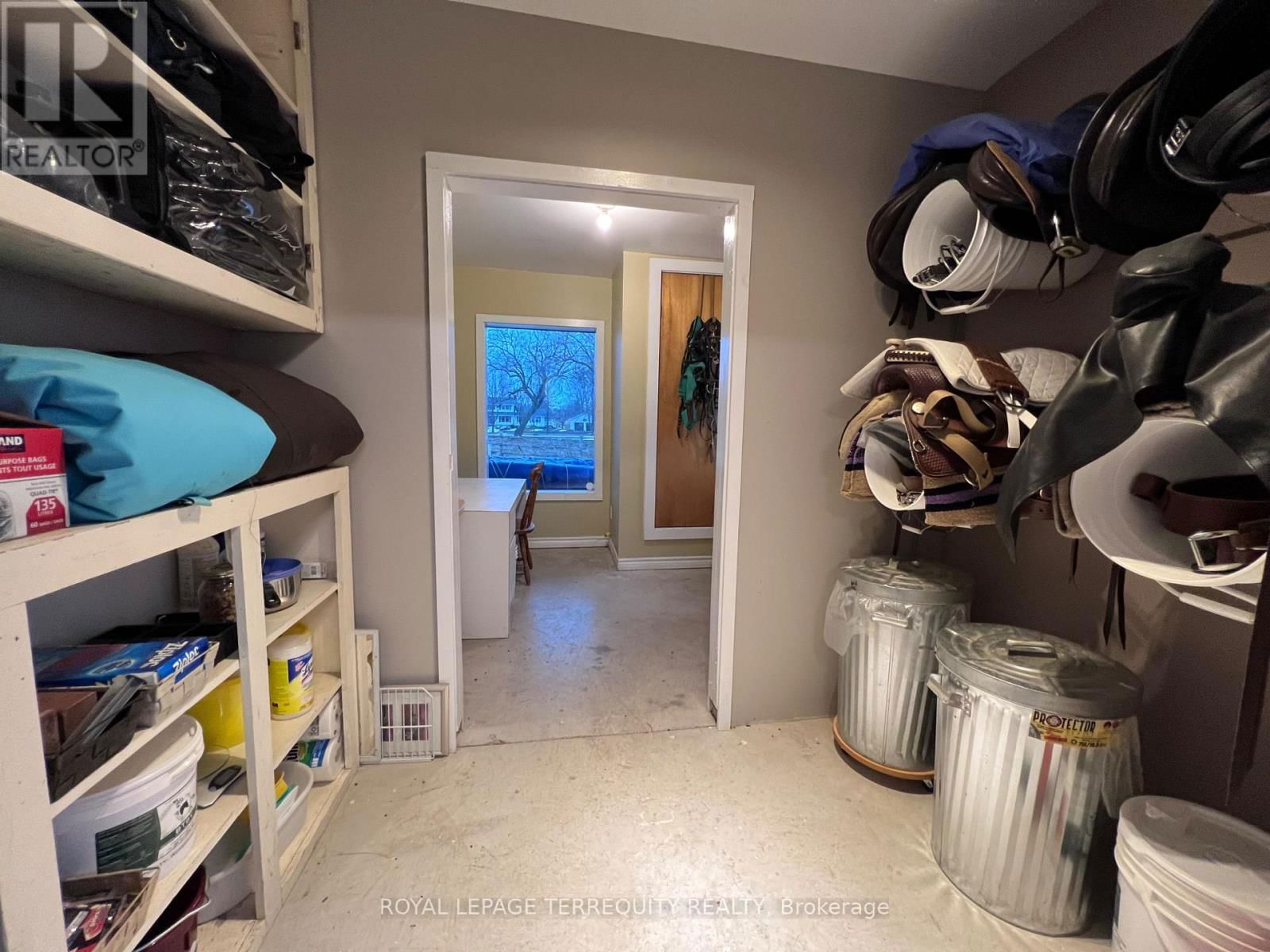 189 EAST HUNGERFORD ROAD Image 29