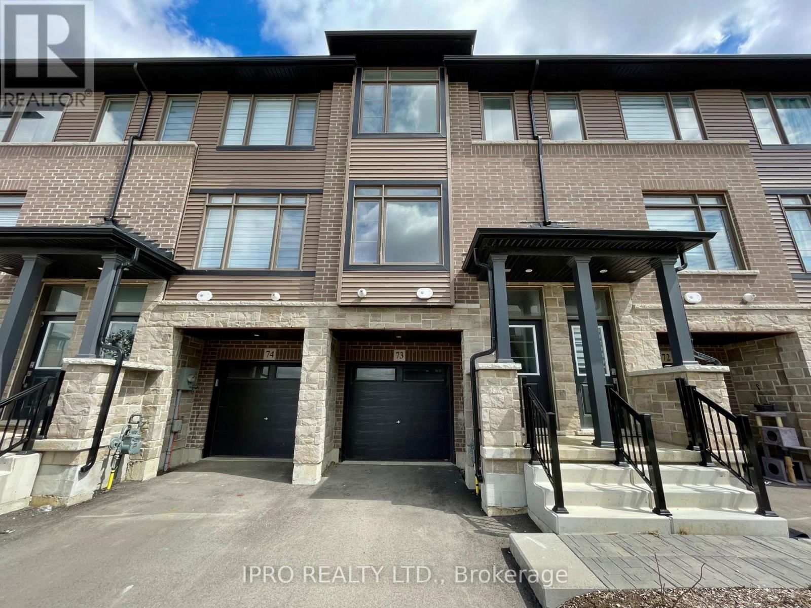 73 - 120 COURT DRIVE Image 1