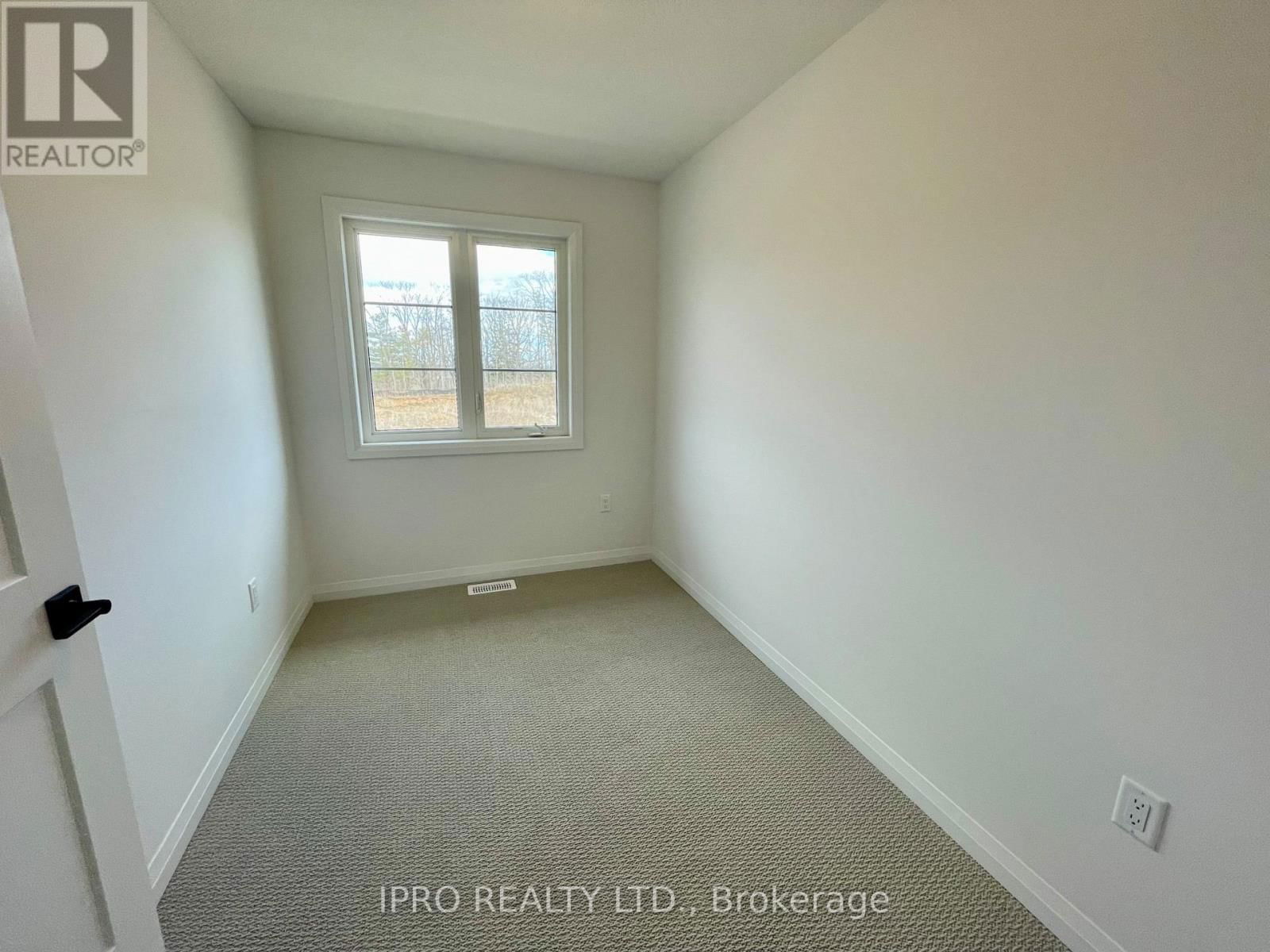 73 - 120 COURT DRIVE Image 16