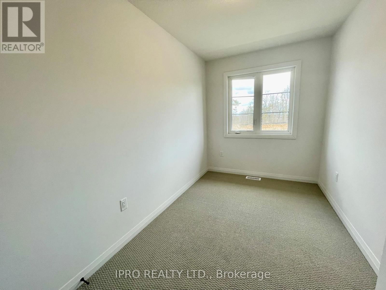 73 - 120 COURT DRIVE Image 18