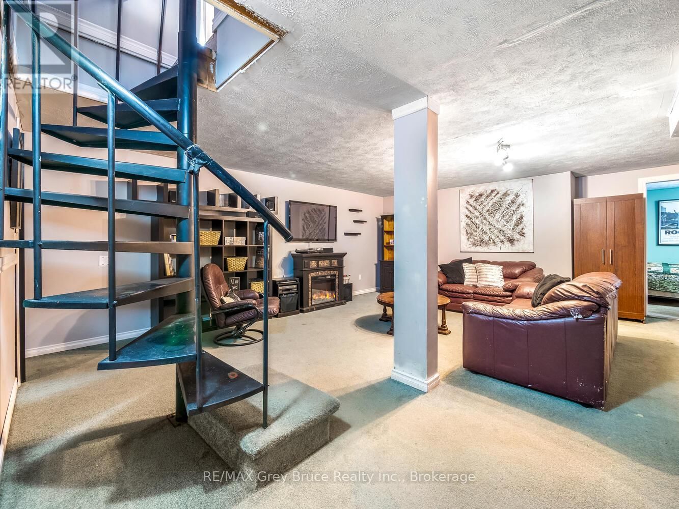 106 ELDER LANE Image 22