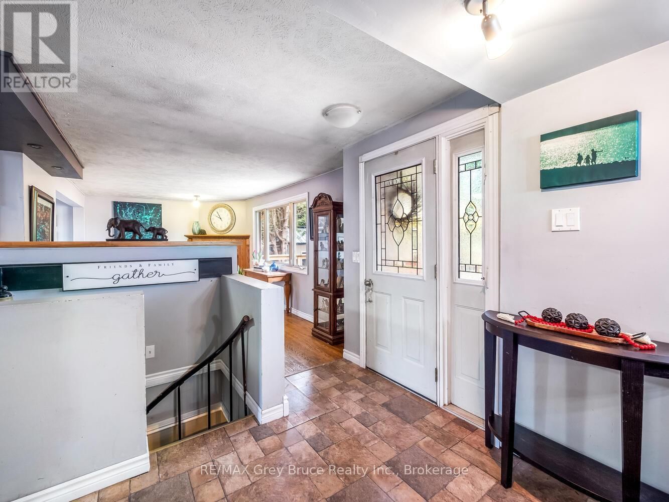106 ELDER LANE Image 6