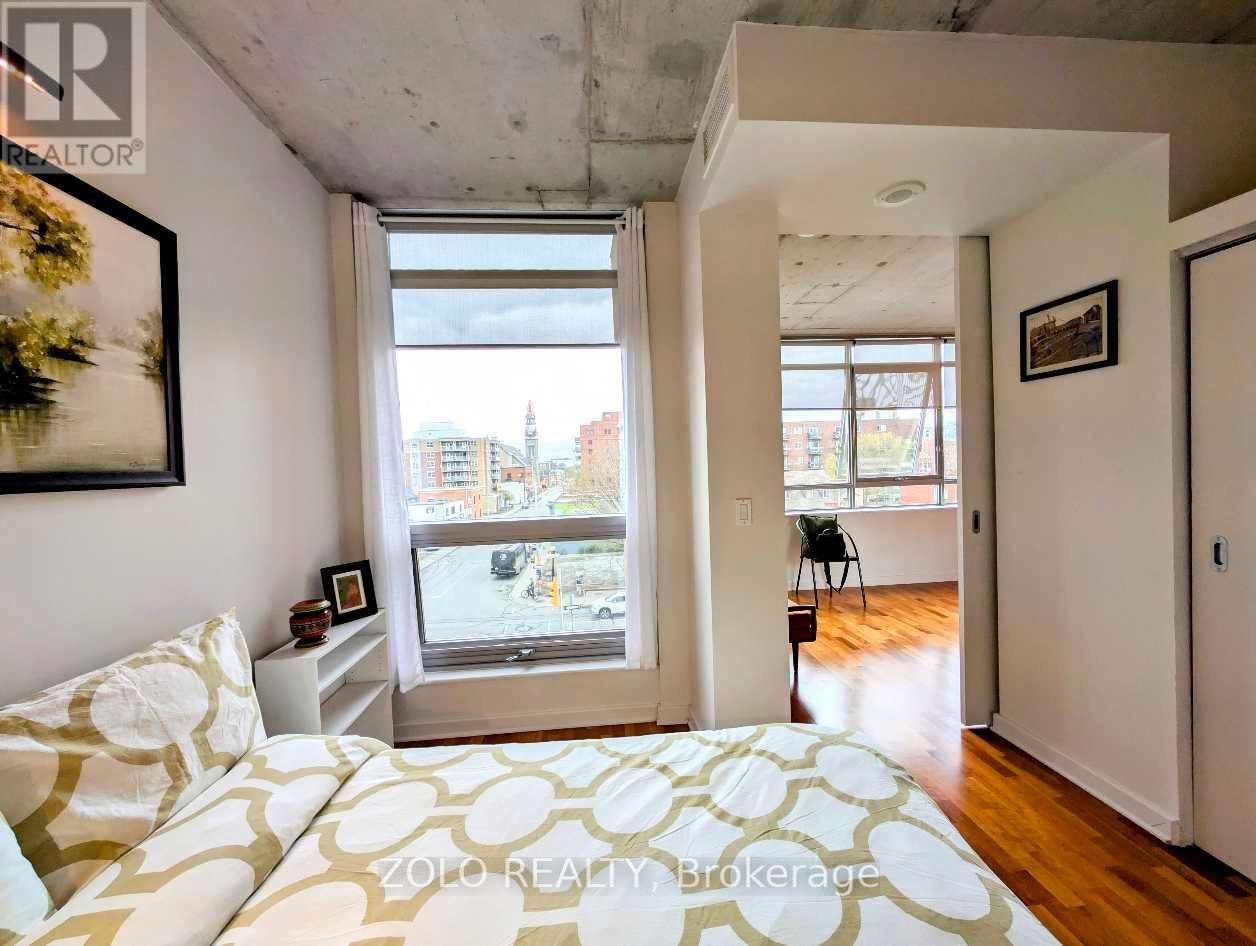 402 - 180 YORK STREET Image 23