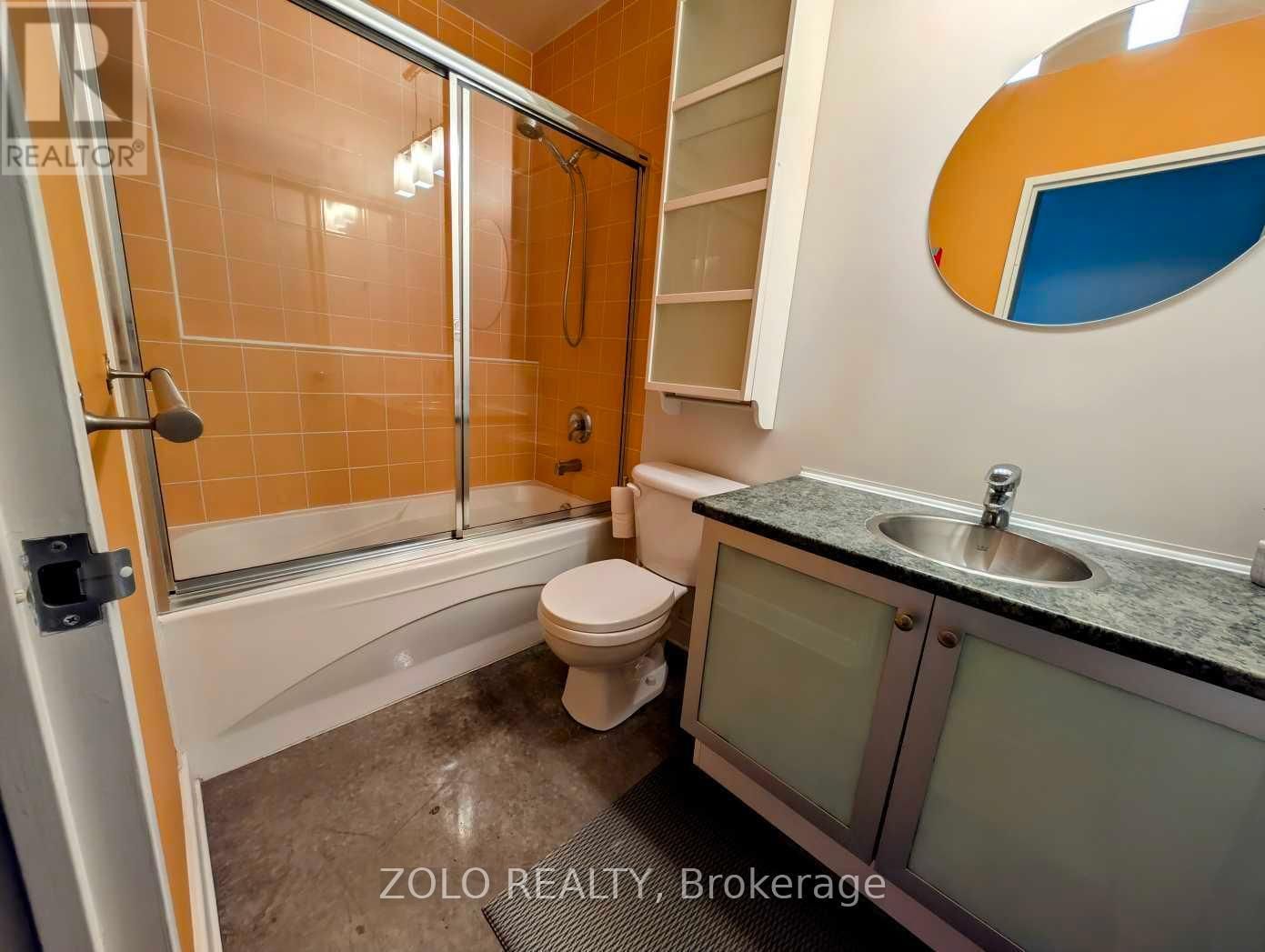 402 - 180 YORK STREET Image 24