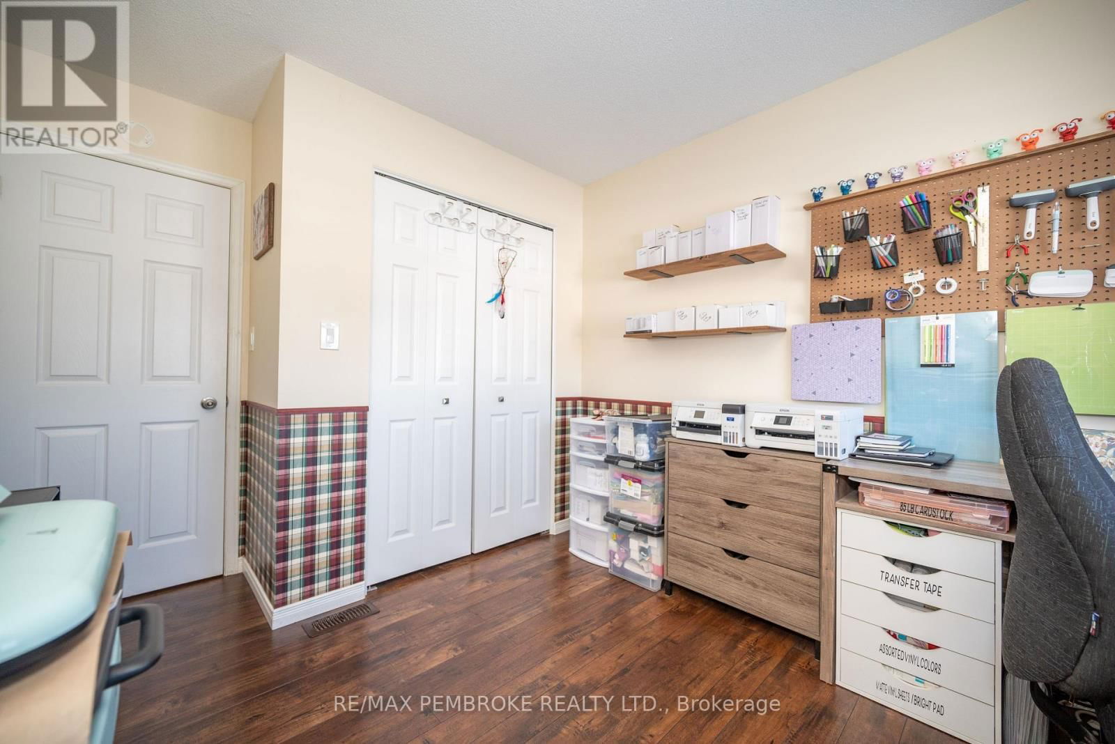 165 PLEASANT VIEW DRIVE Image 29