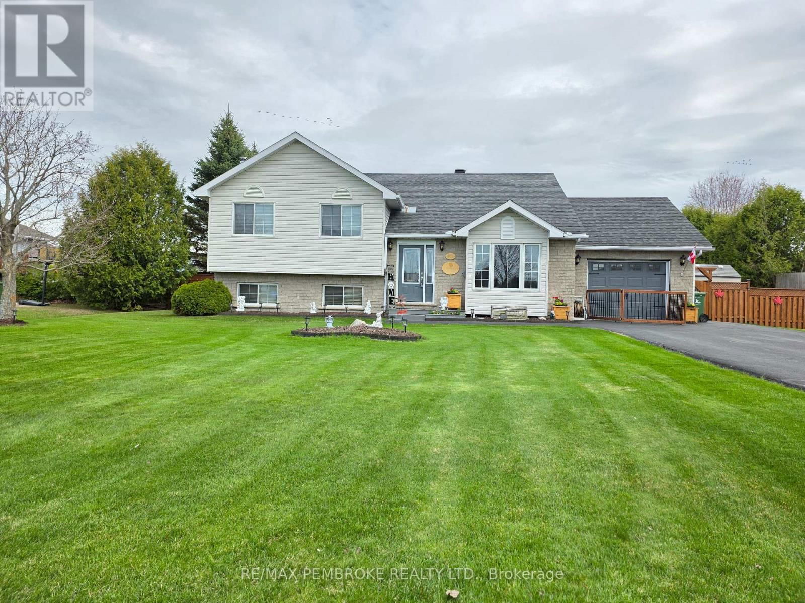 165 PLEASANT VIEW DRIVE Image 4