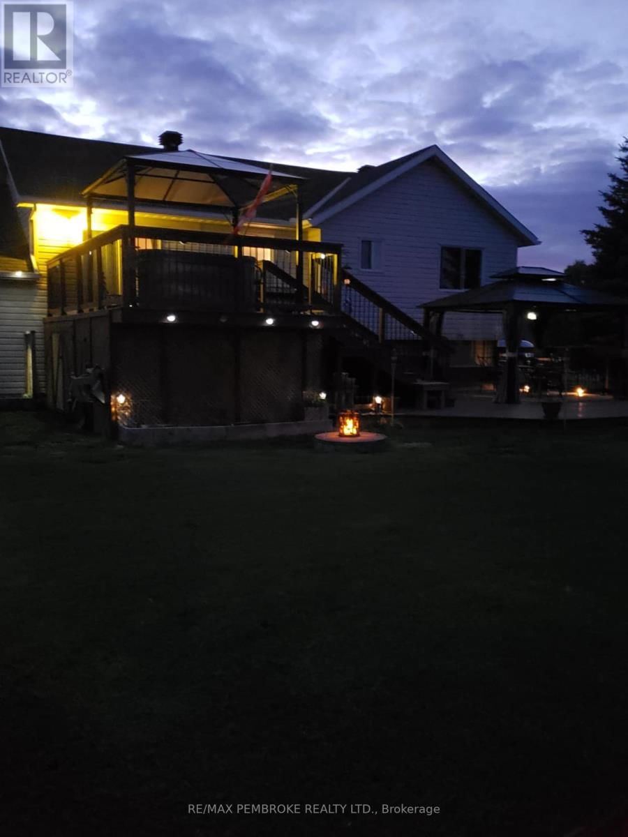 165 PLEASANT VIEW DRIVE Image 44
