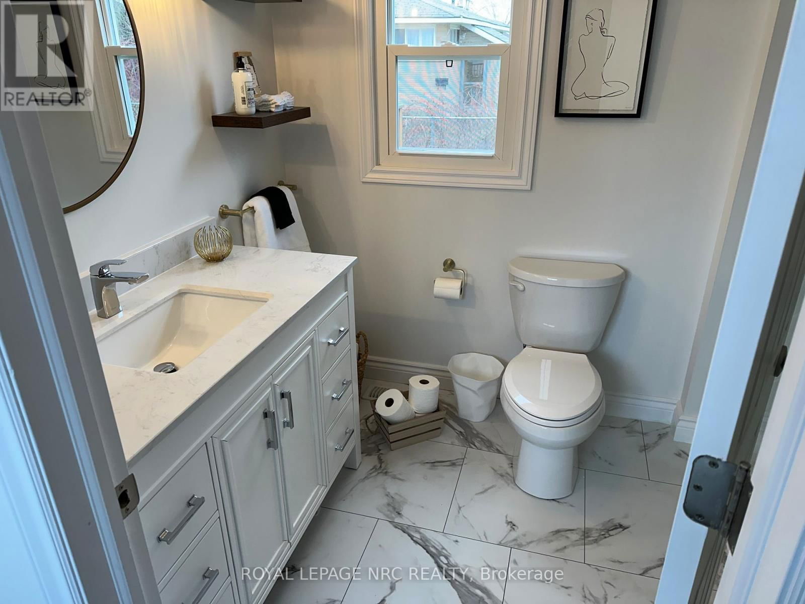 45 CATHERINE STREET Image 11