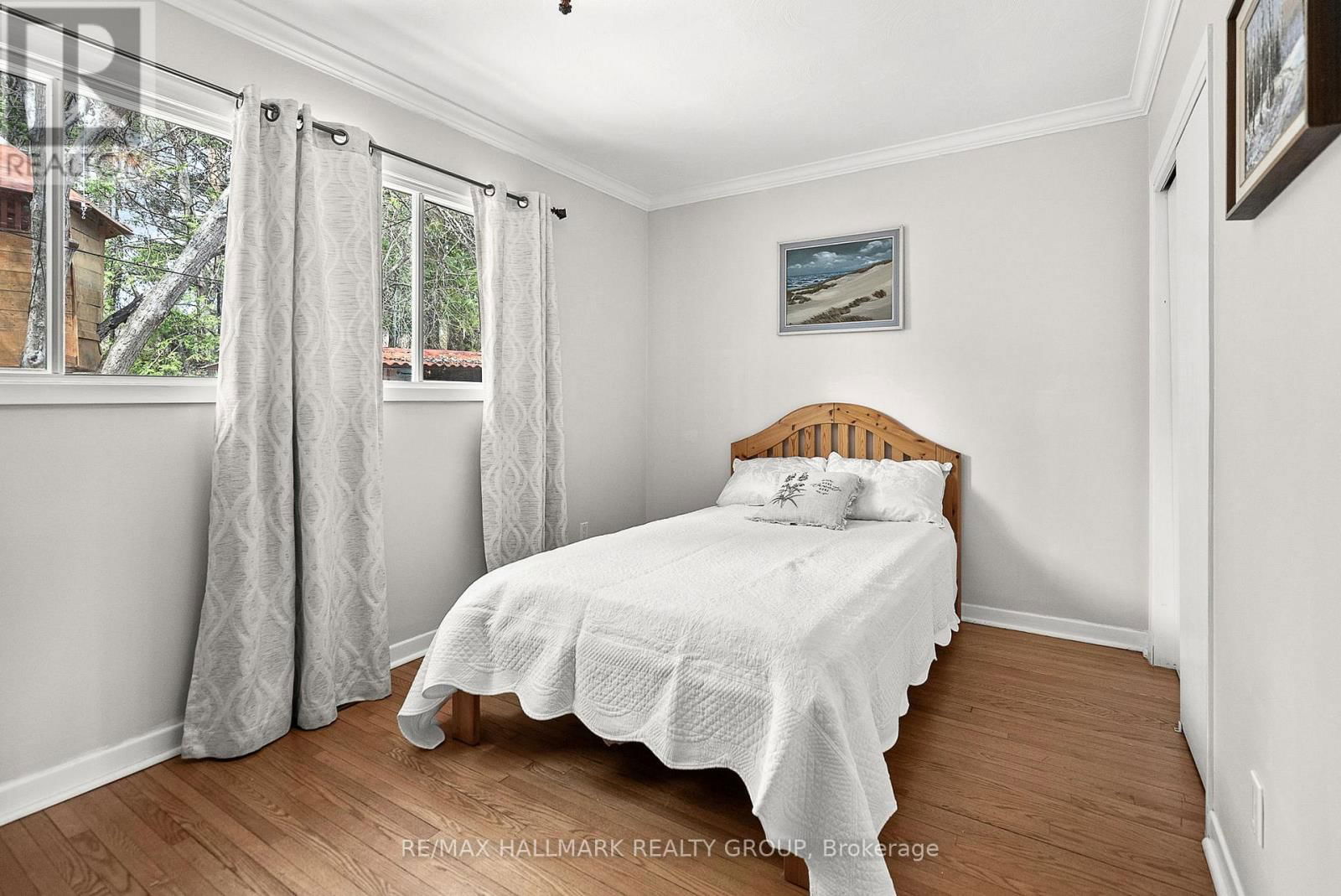 323 PERRIER AVENUE Image 22