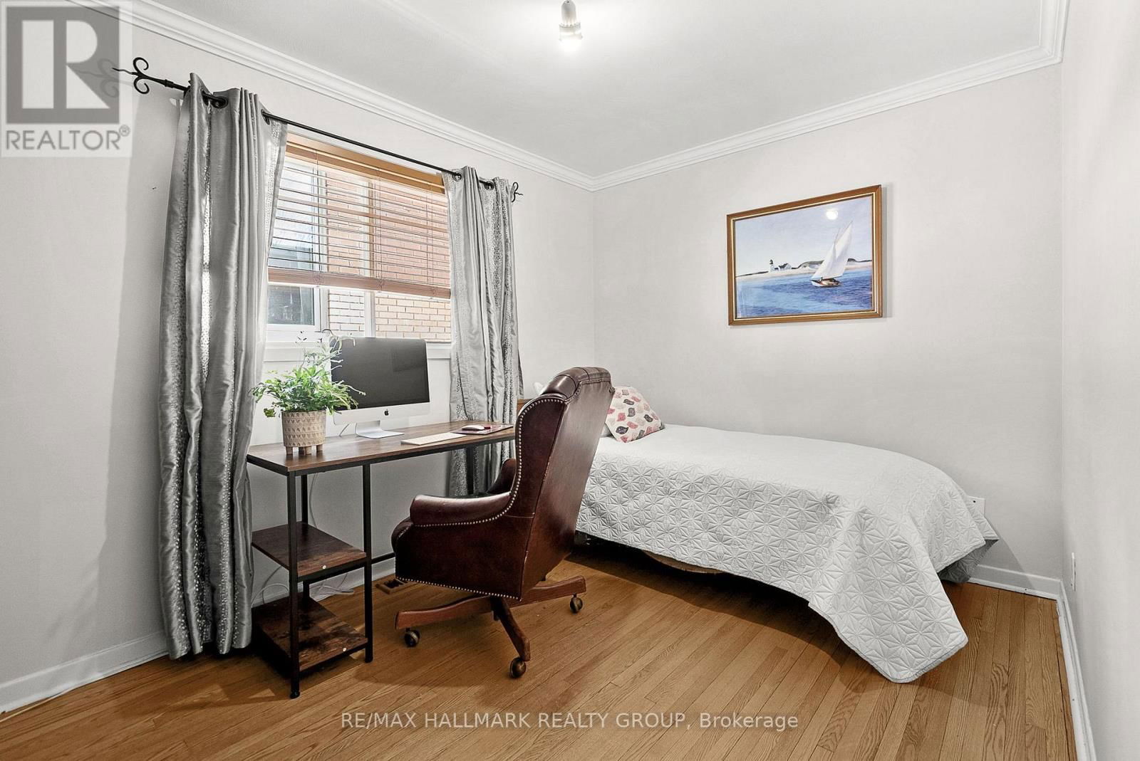323 PERRIER AVENUE Image 24
