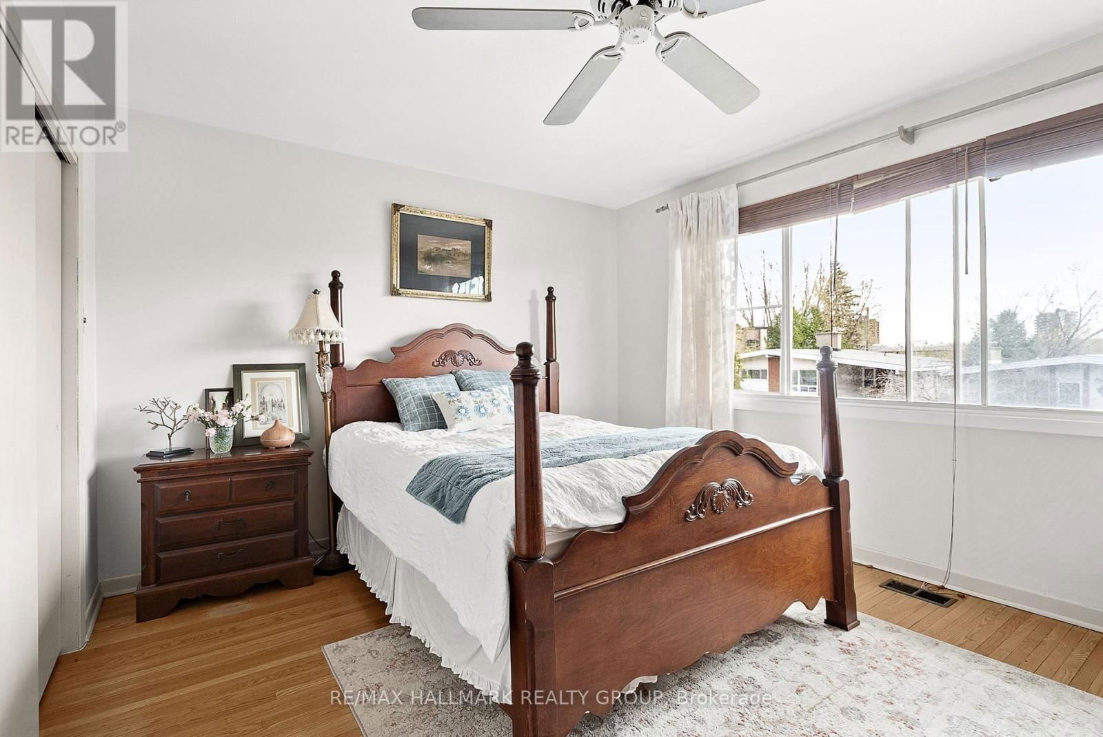 323 PERRIER AVENUE Image 26
