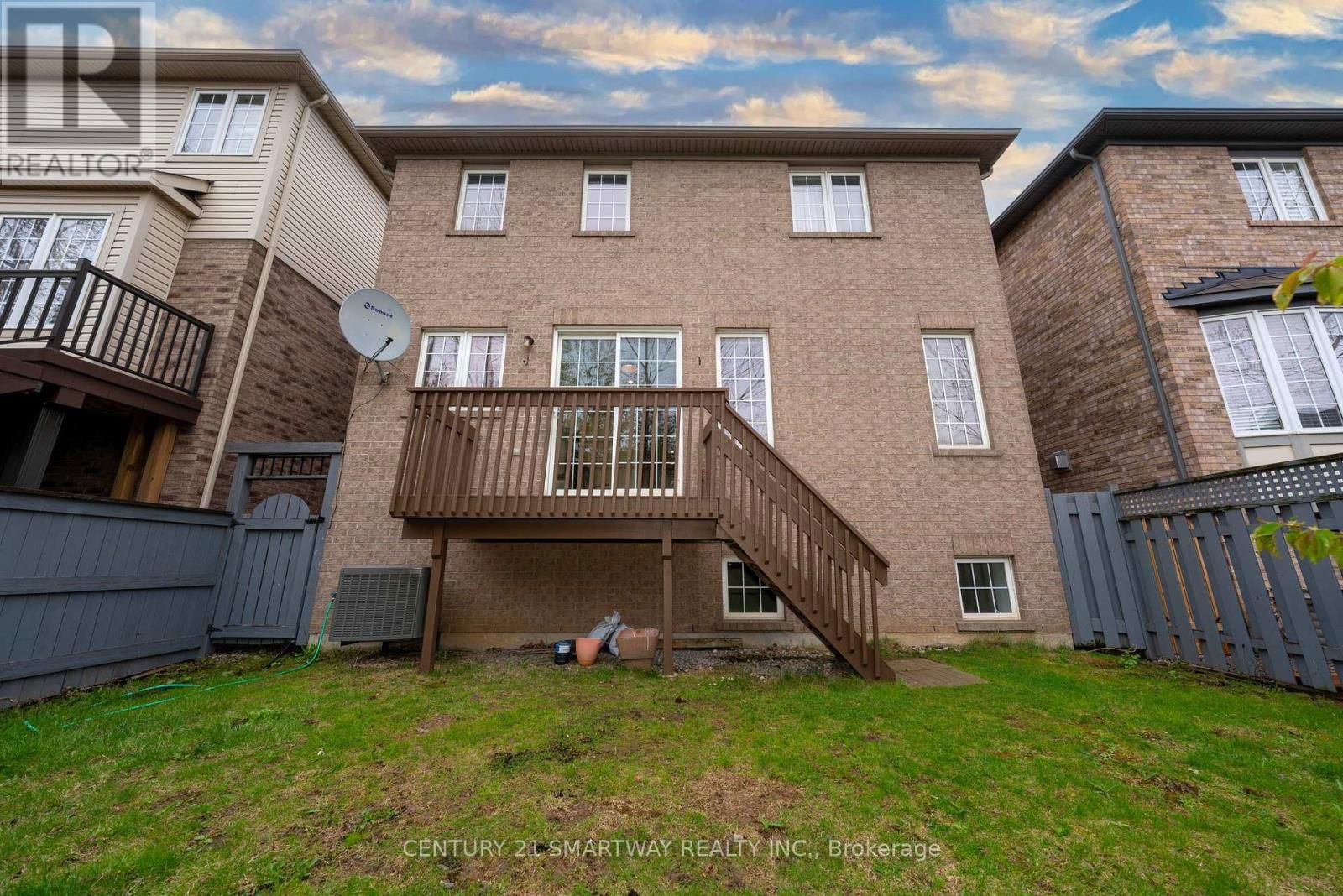 184 MONTREAL CIRCLE Image 49
