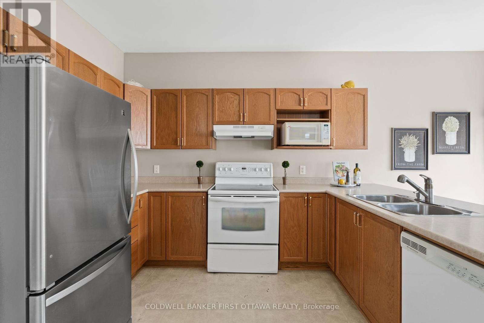 244 DEERCROFT AVENUE Image 11