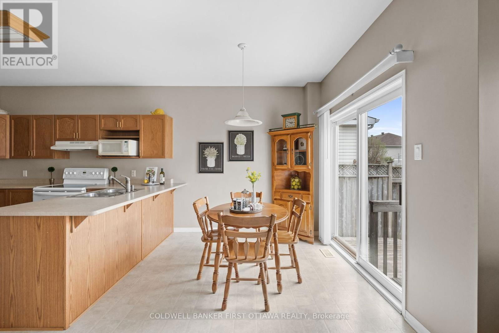 244 DEERCROFT AVENUE Image 14