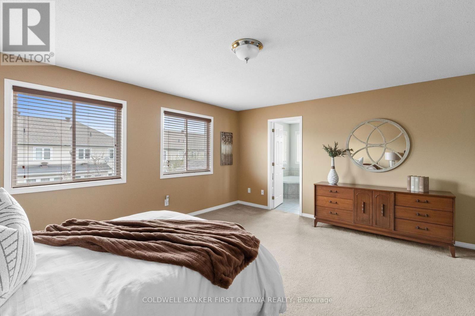 244 DEERCROFT AVENUE Image 21