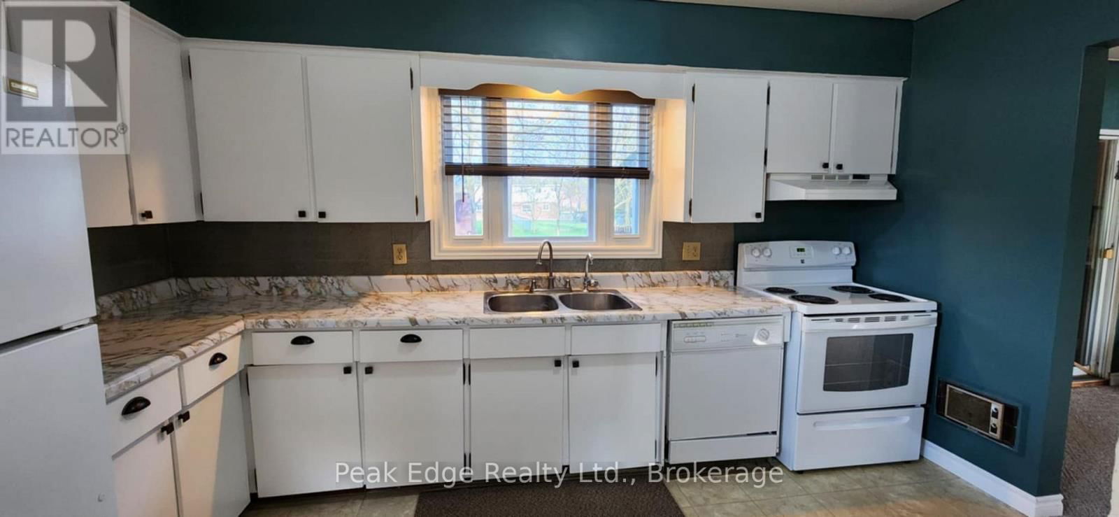 122 GIBSON STREET Image 3