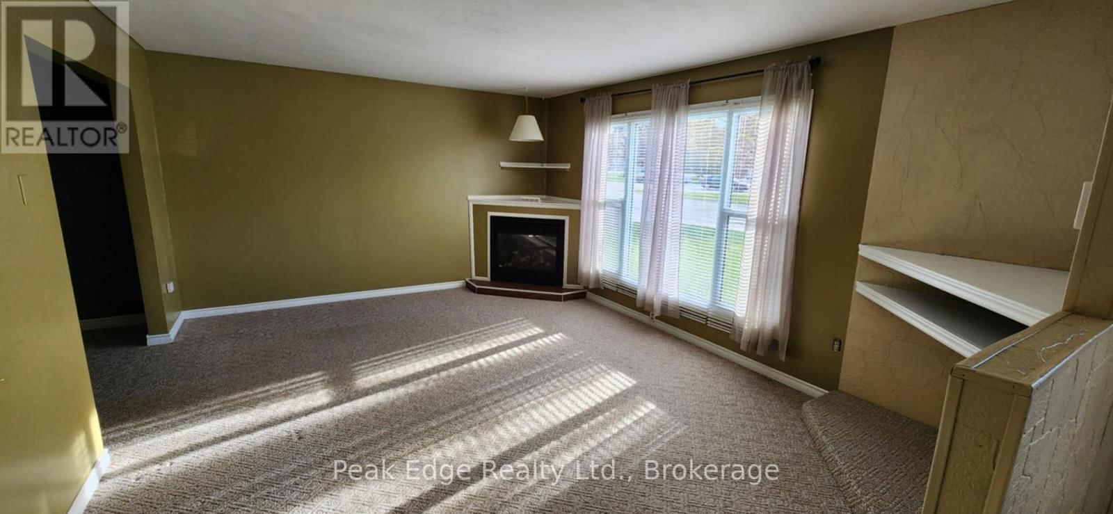 122 GIBSON STREET Image 4