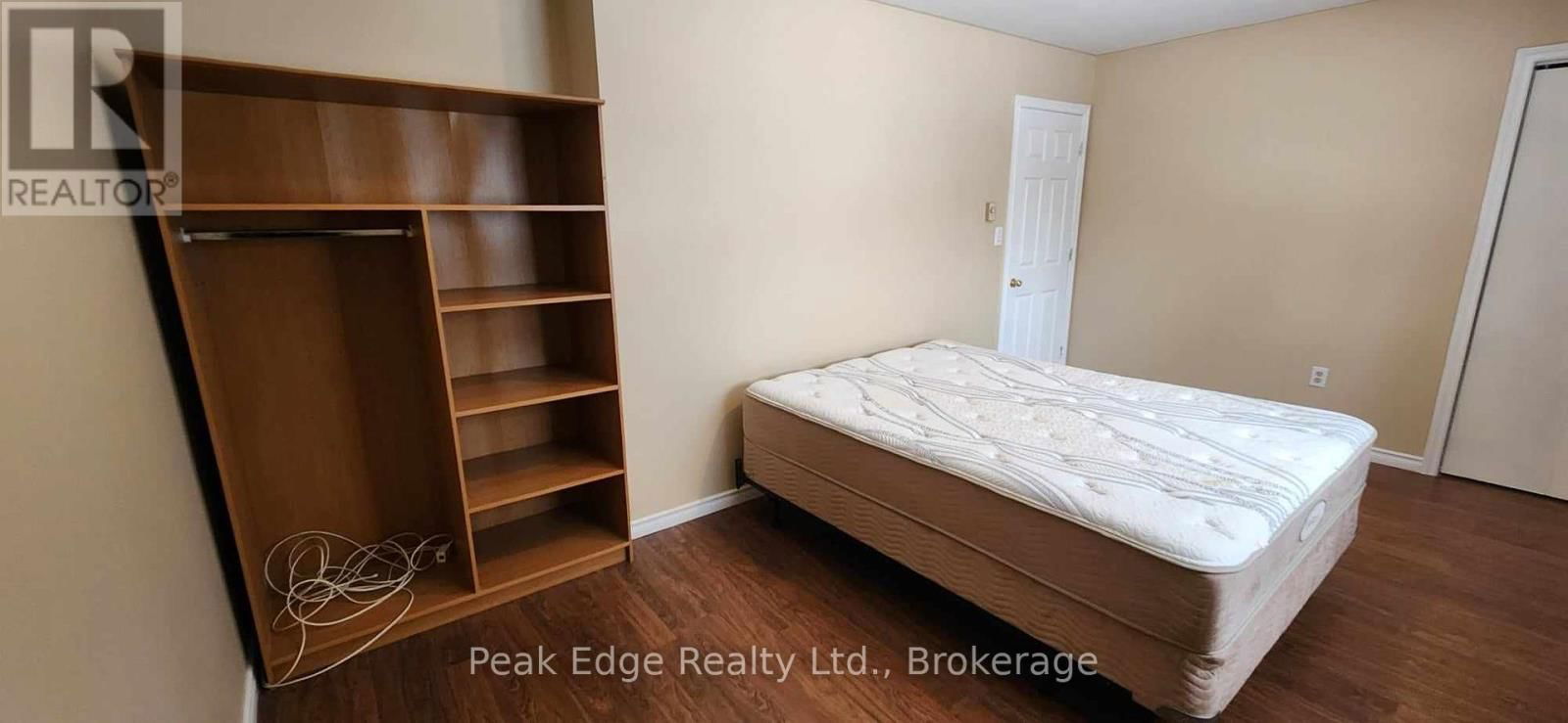122 GIBSON STREET Image 7