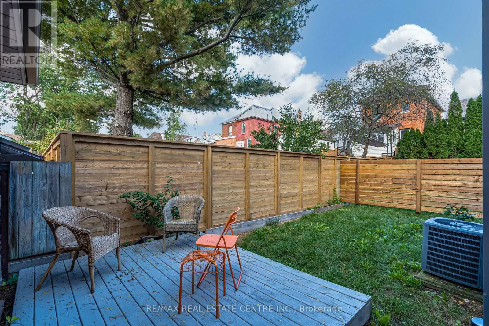 72 TOM STREET Image 13