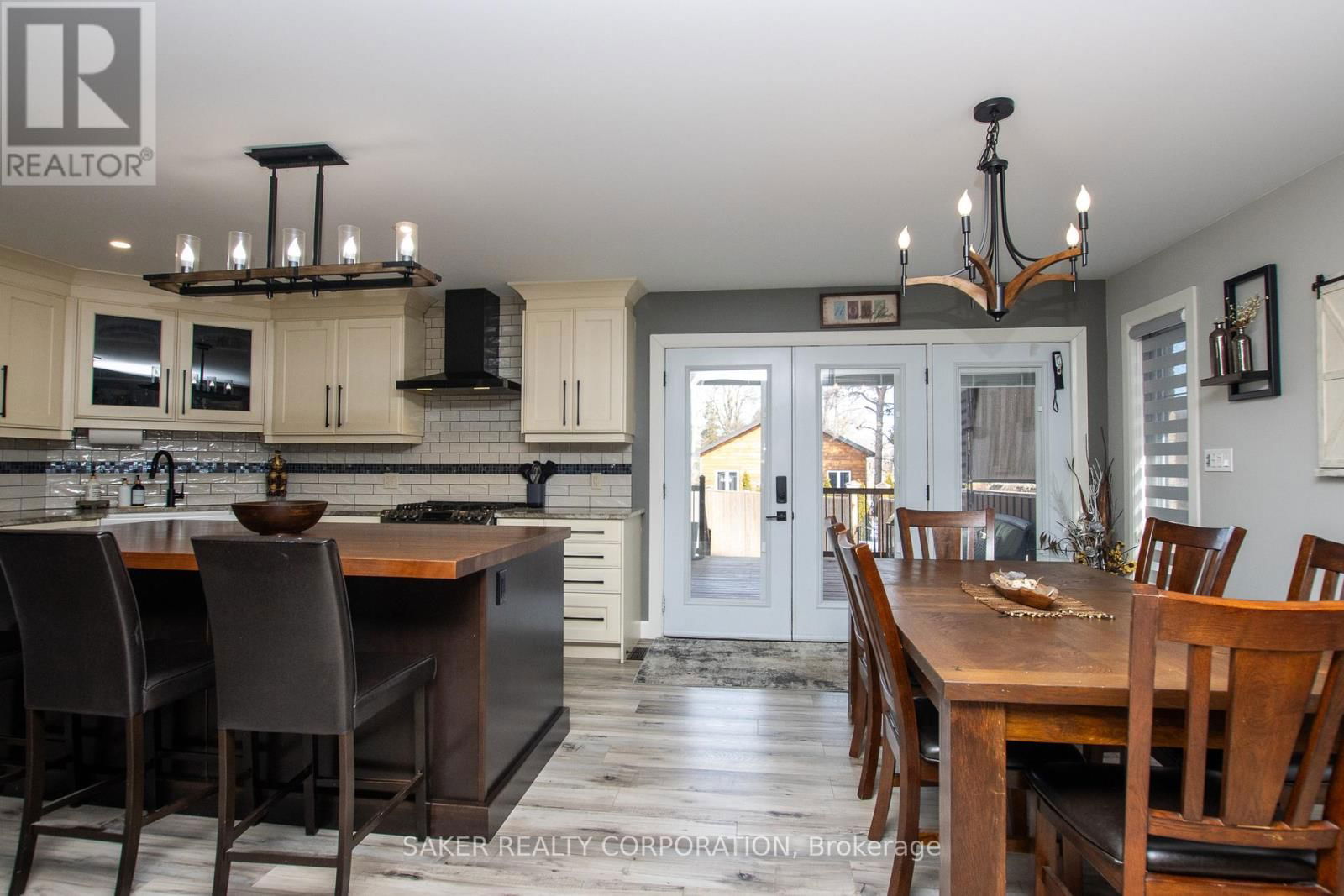 411 ALBERT STREET Image 13