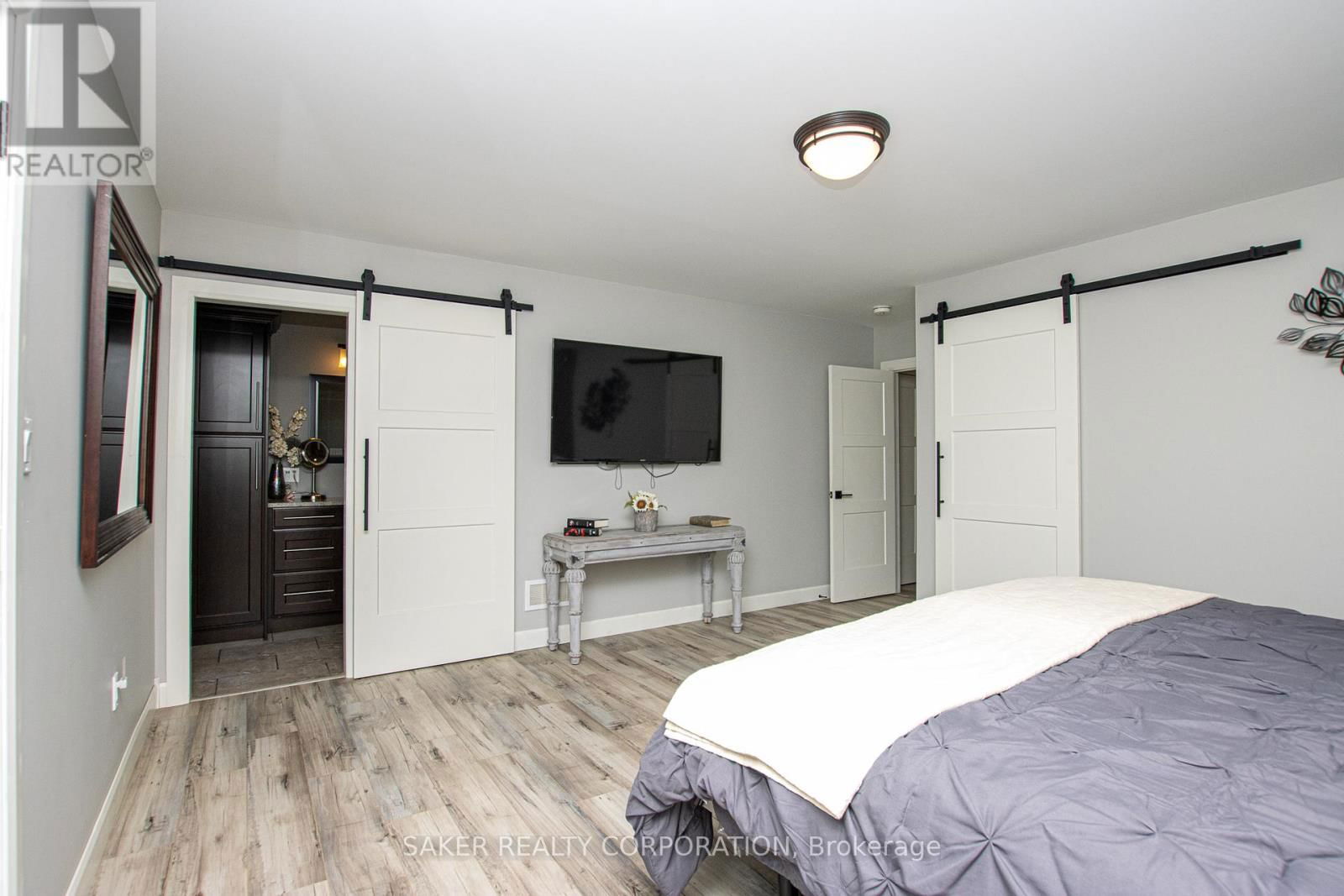 411 ALBERT STREET Image 19