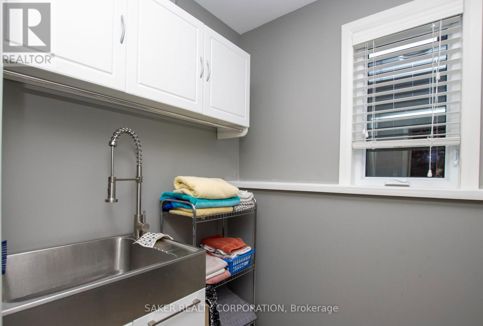 411 ALBERT STREET Image 26