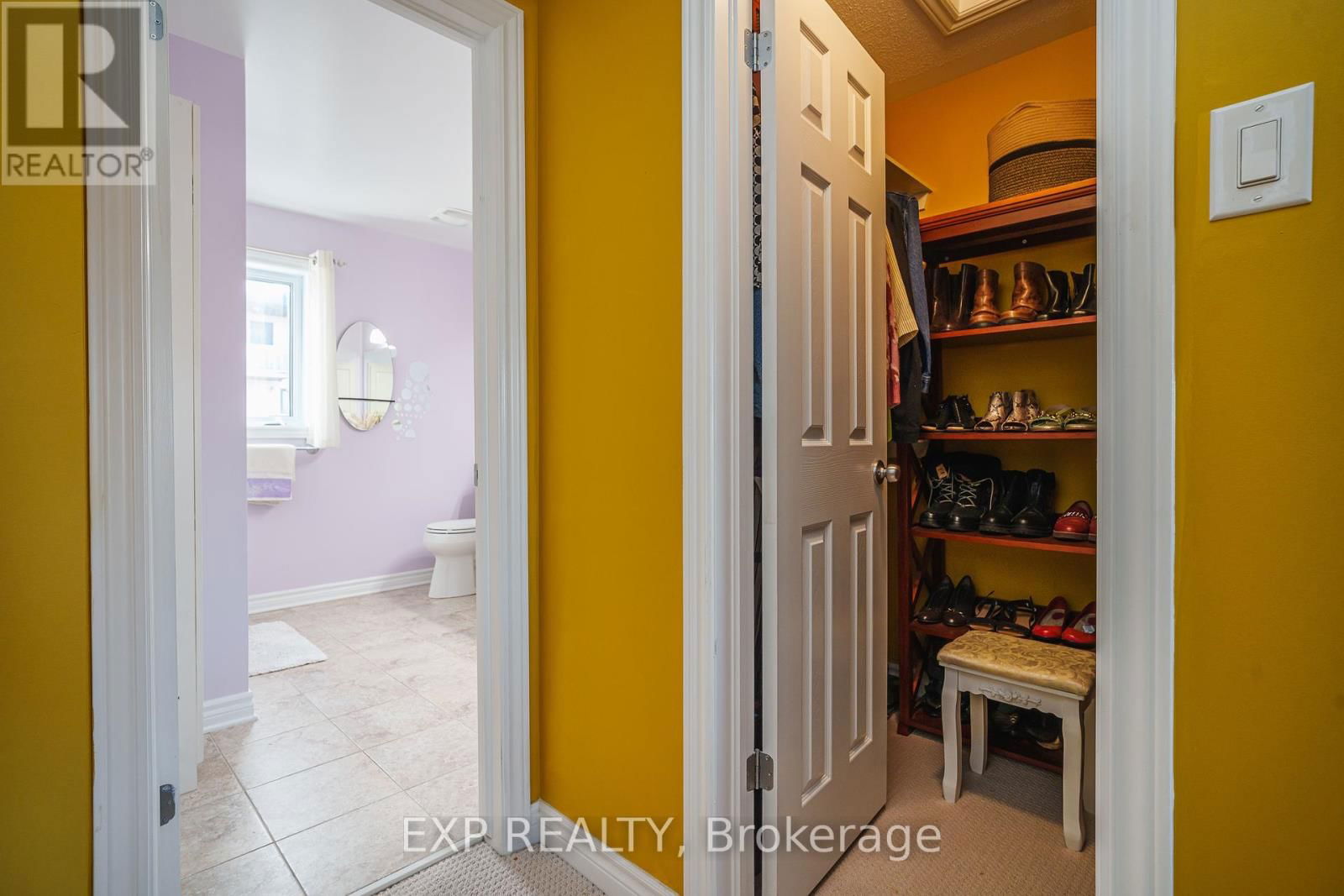 426 PILLETT STREET Image 19