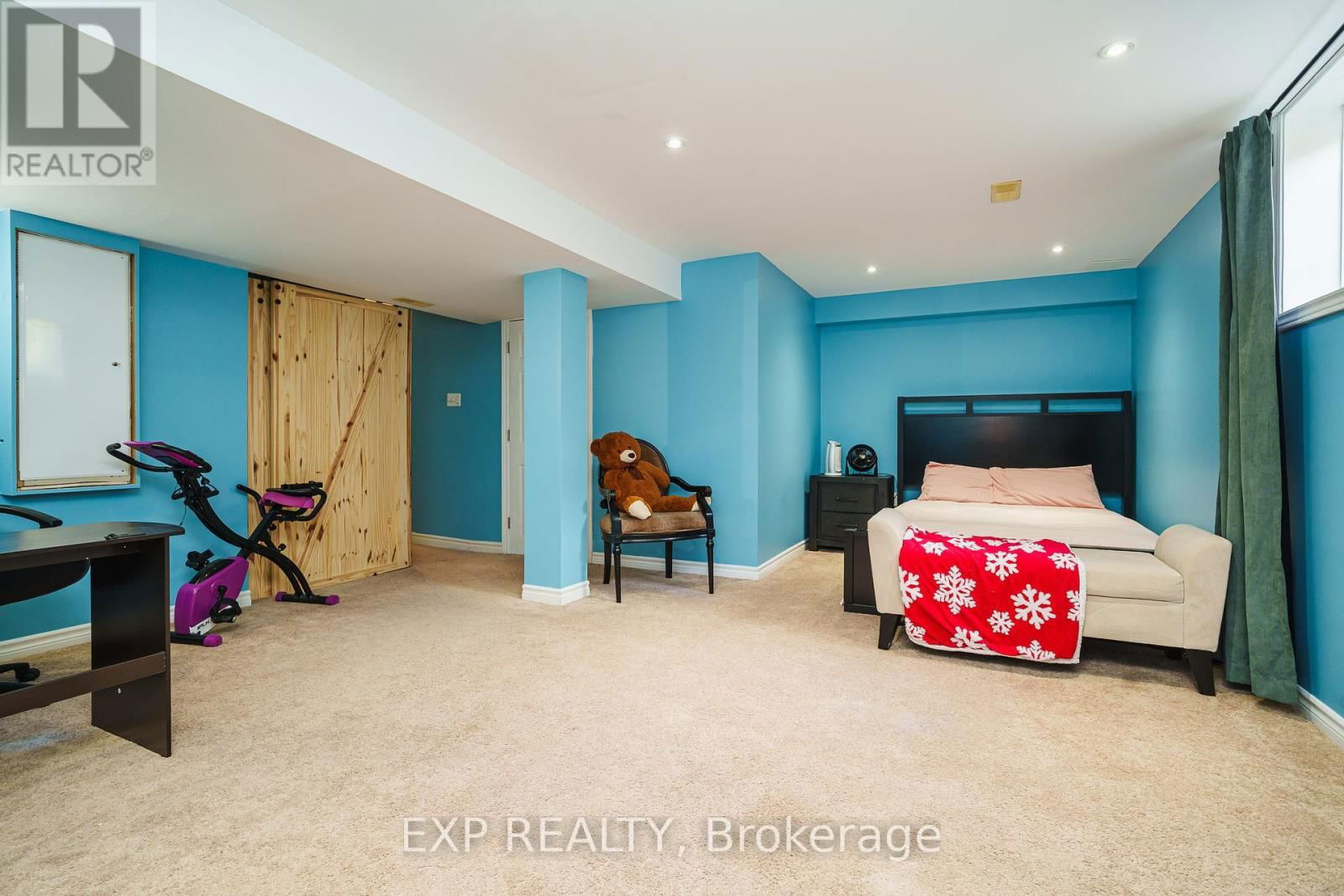 426 PILLETT STREET Image 27