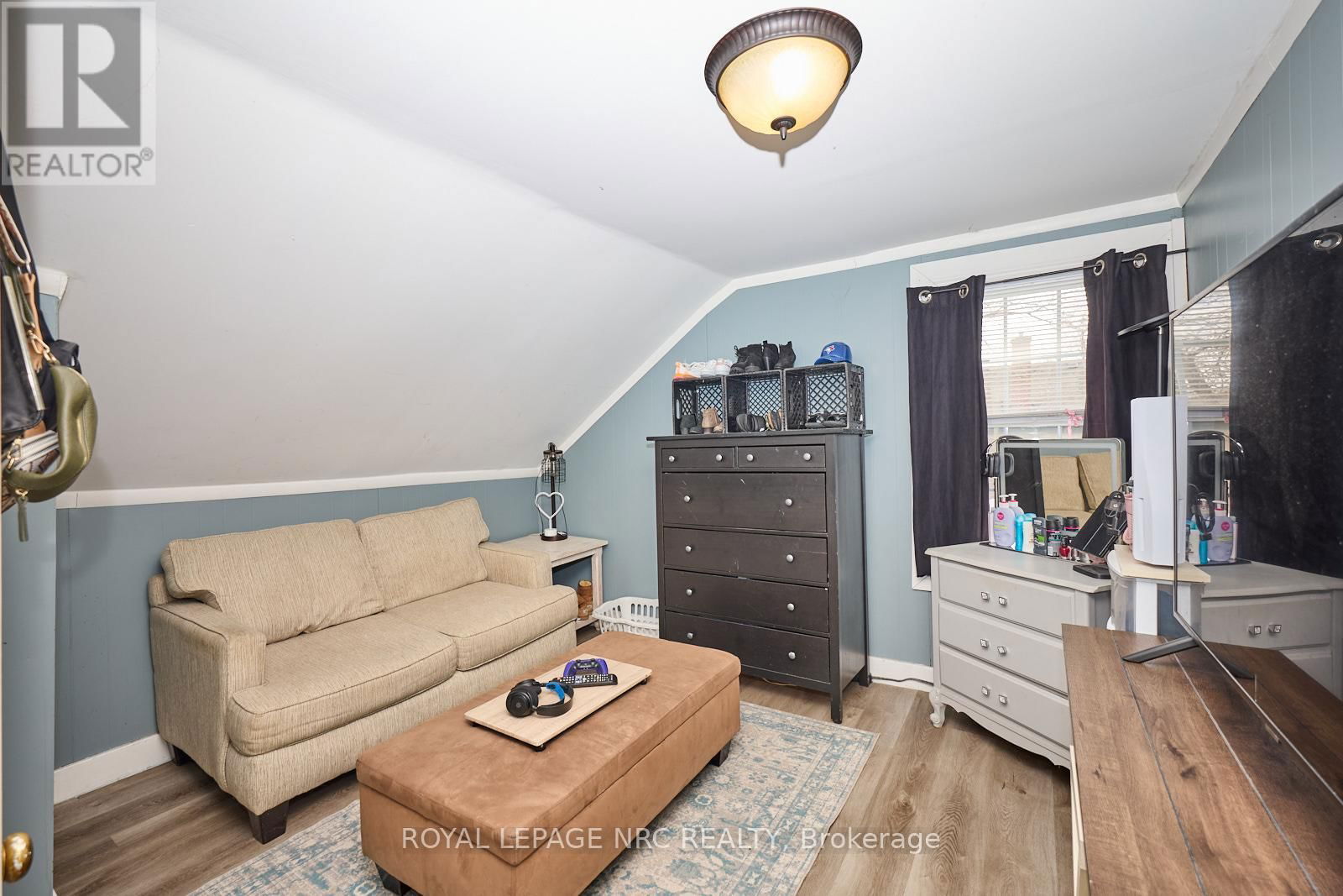 9 WATERLOO STREET Image 14