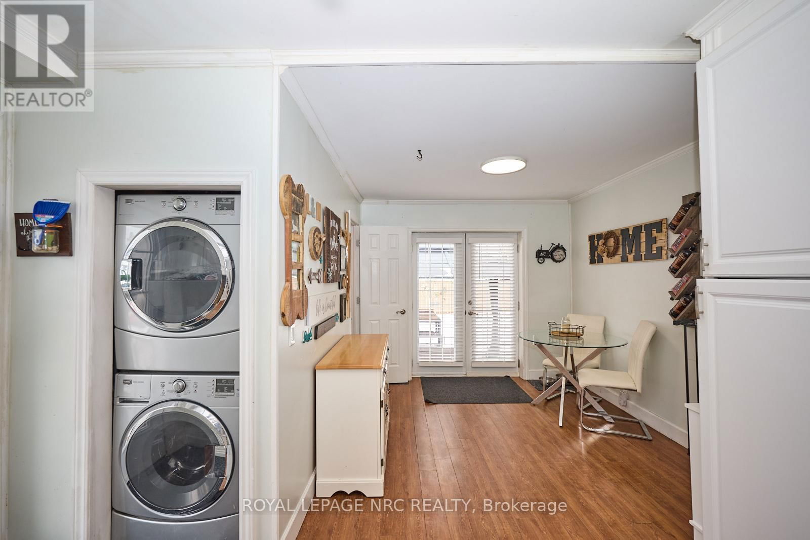 9 WATERLOO STREET Image 7