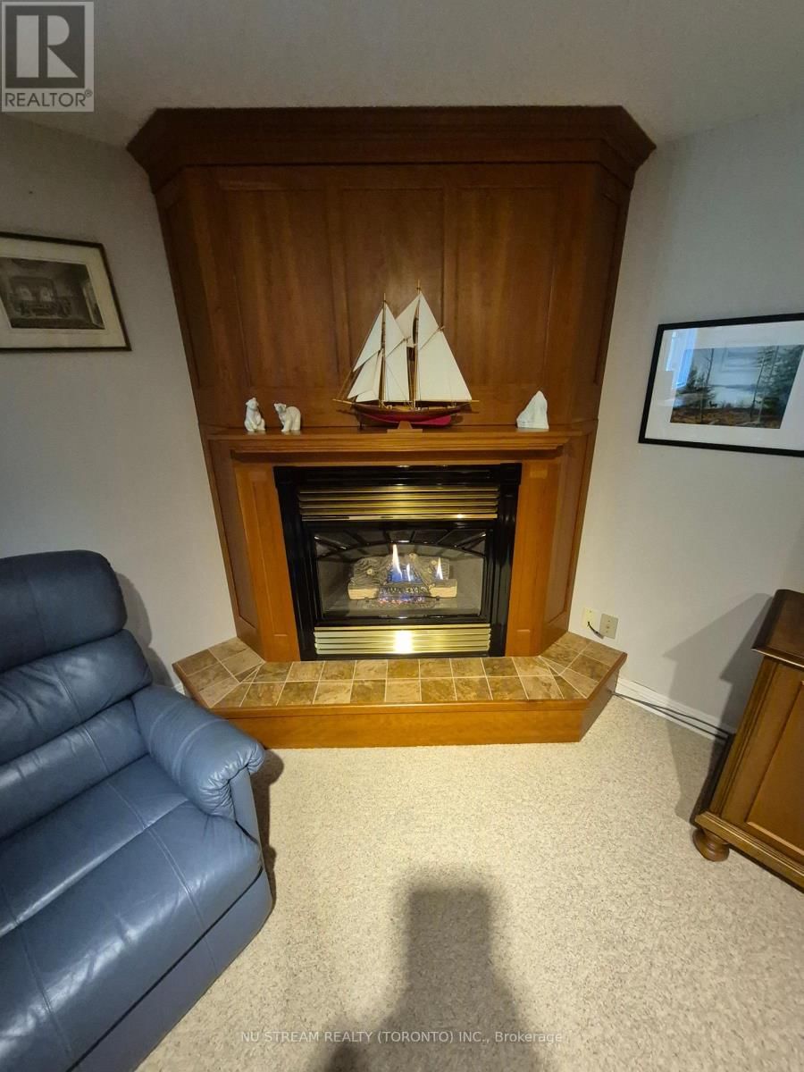 691 LANSDOWNE AVENUE Image 16
