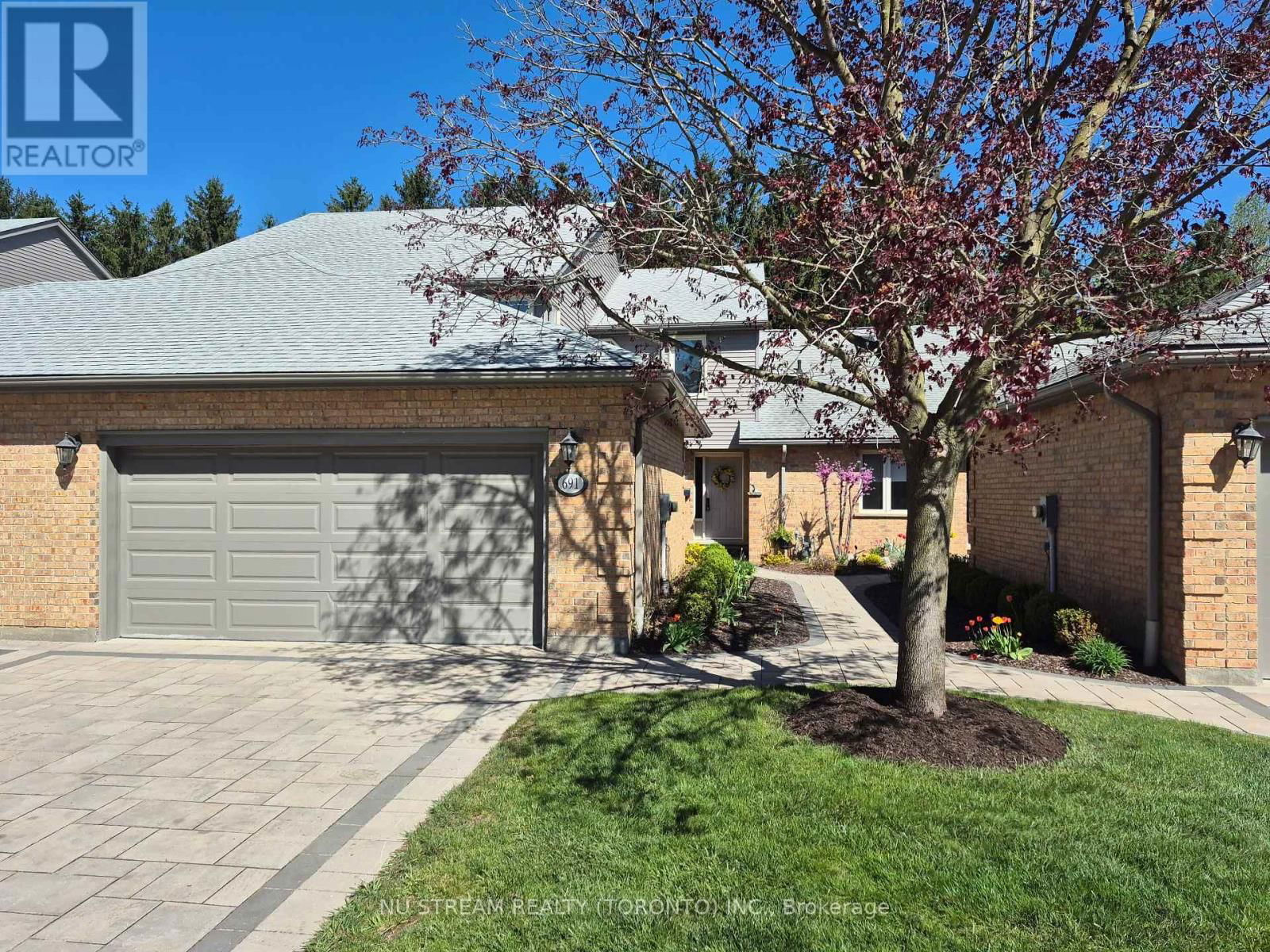 691 LANSDOWNE AVENUE Image 2