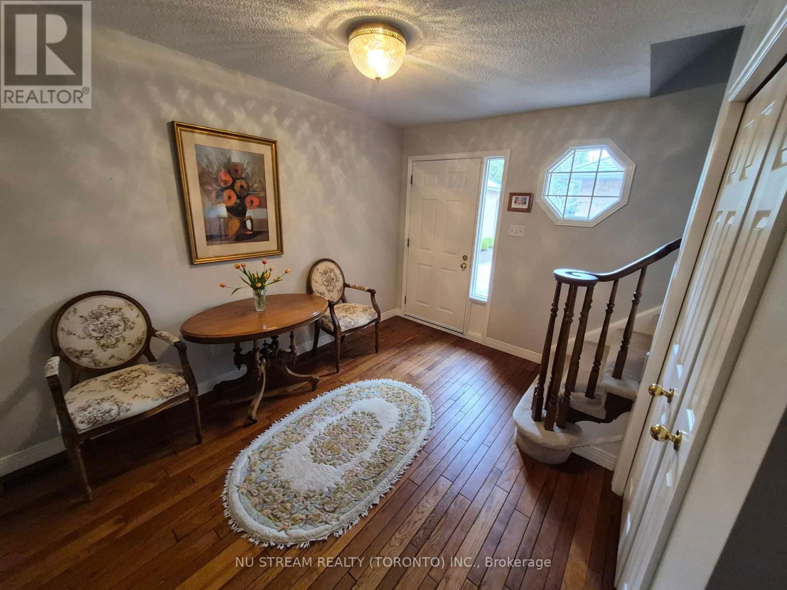 691 LANSDOWNE AVENUE Image 5