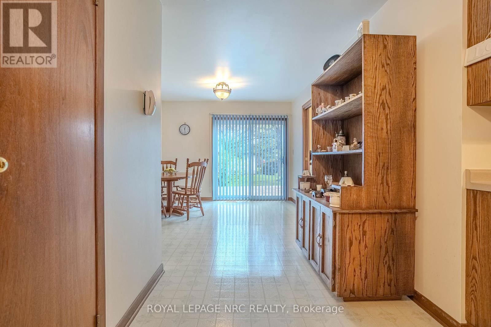 45 RIDGEWAY ROAD Image 13