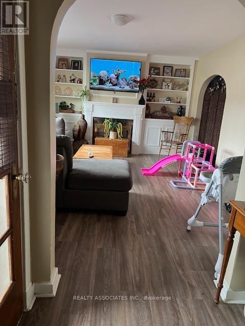 Secondary Property View