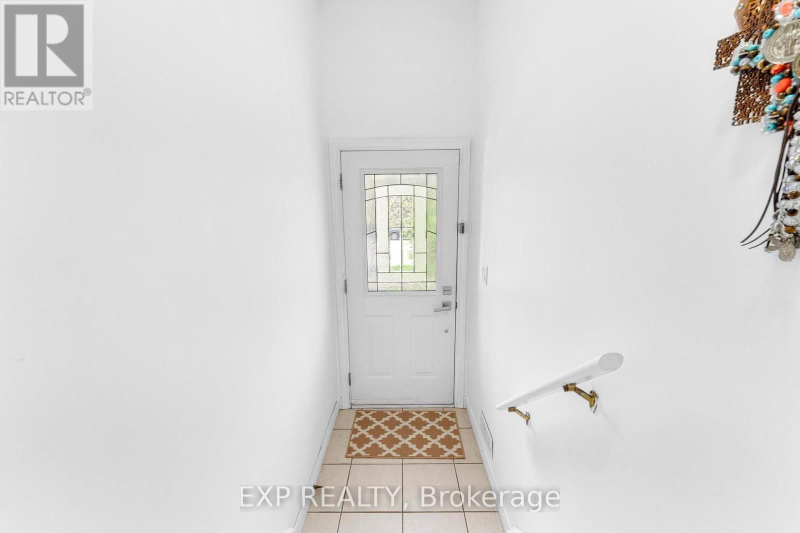 576 GREY STREET Image 11