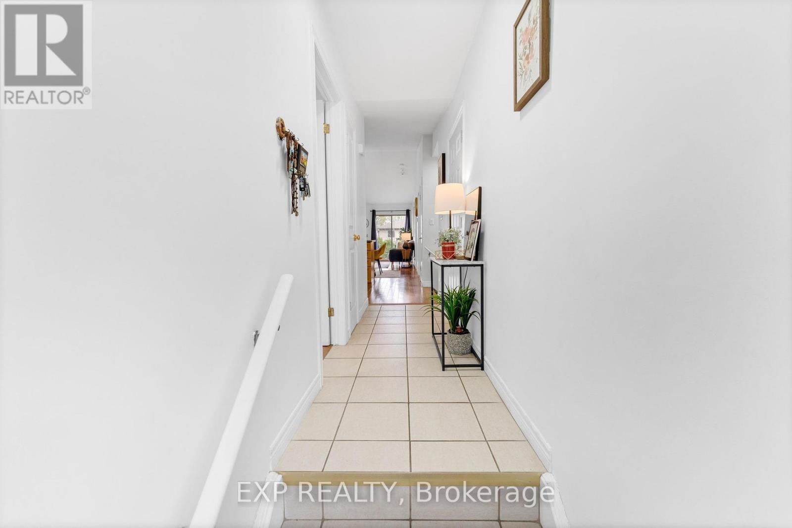 576 GREY STREET Image 12