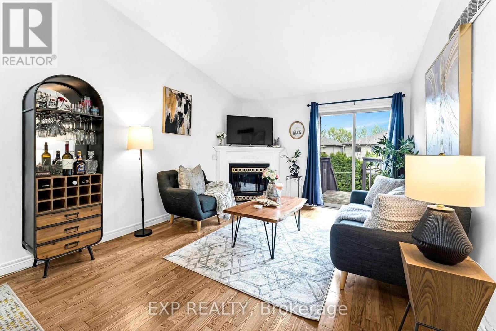 576 GREY STREET Image 13