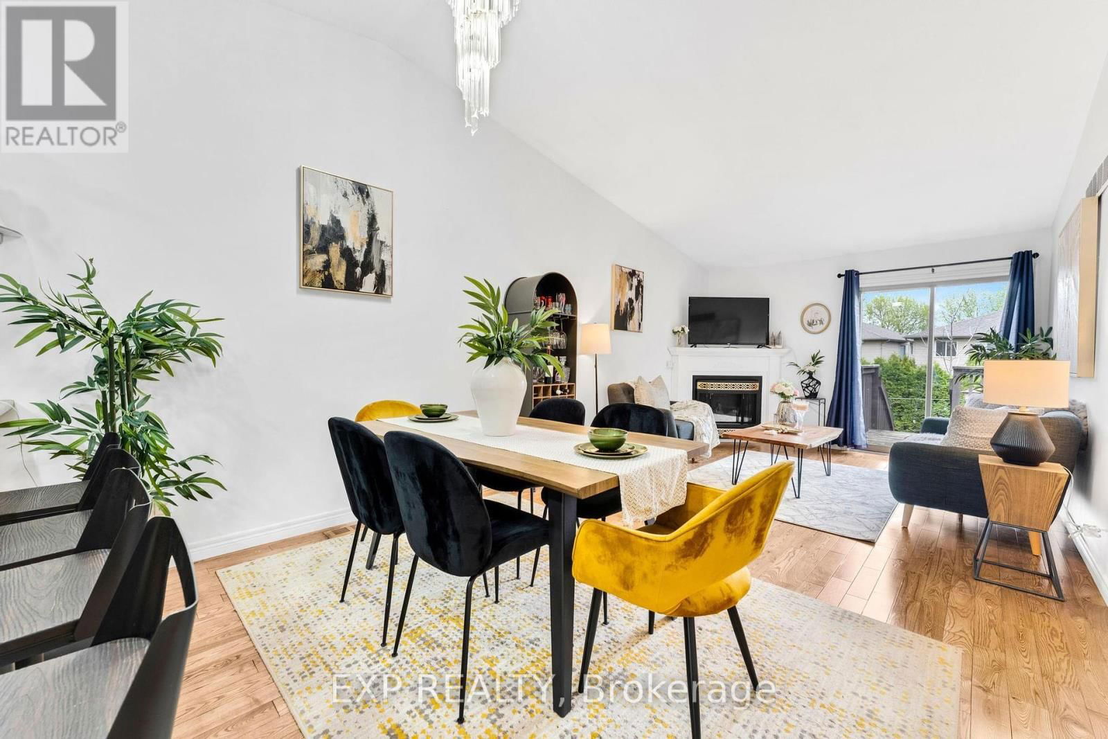 576 GREY STREET Image 20