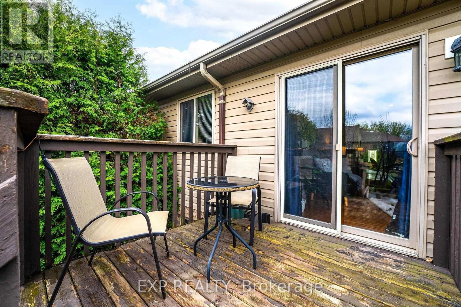 576 GREY STREET Image 35