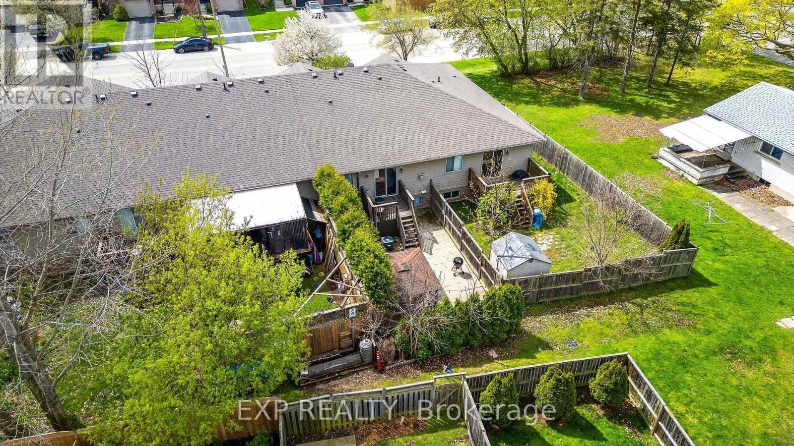 576 GREY STREET Image 45