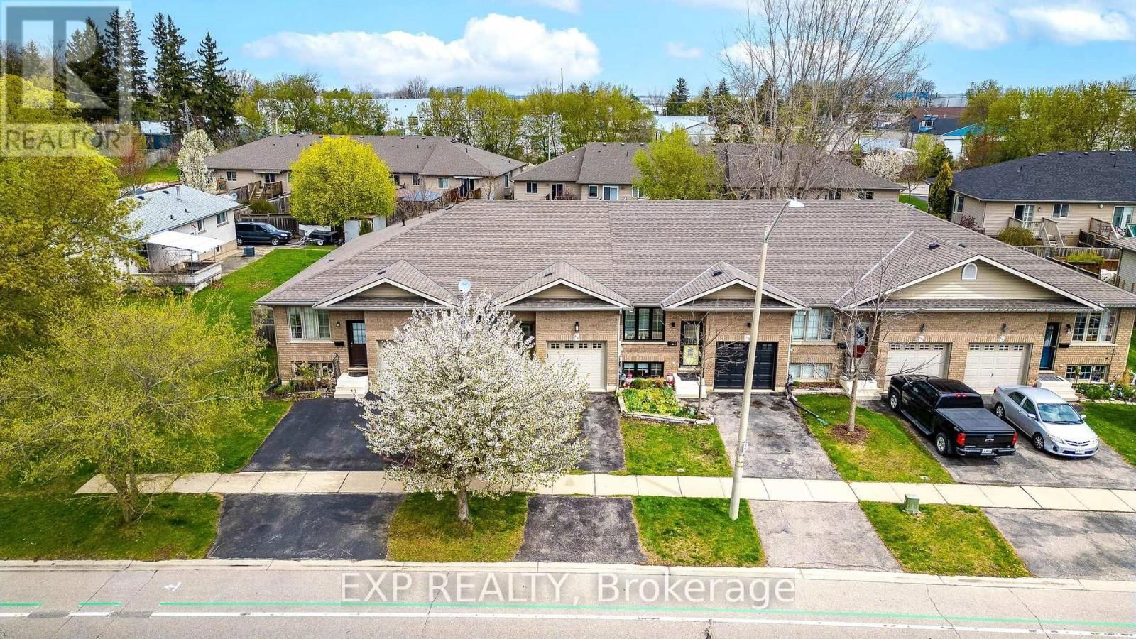576 GREY STREET Image 48