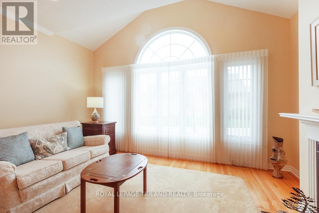 231 - 600 HYDE PARK ROAD Image 14