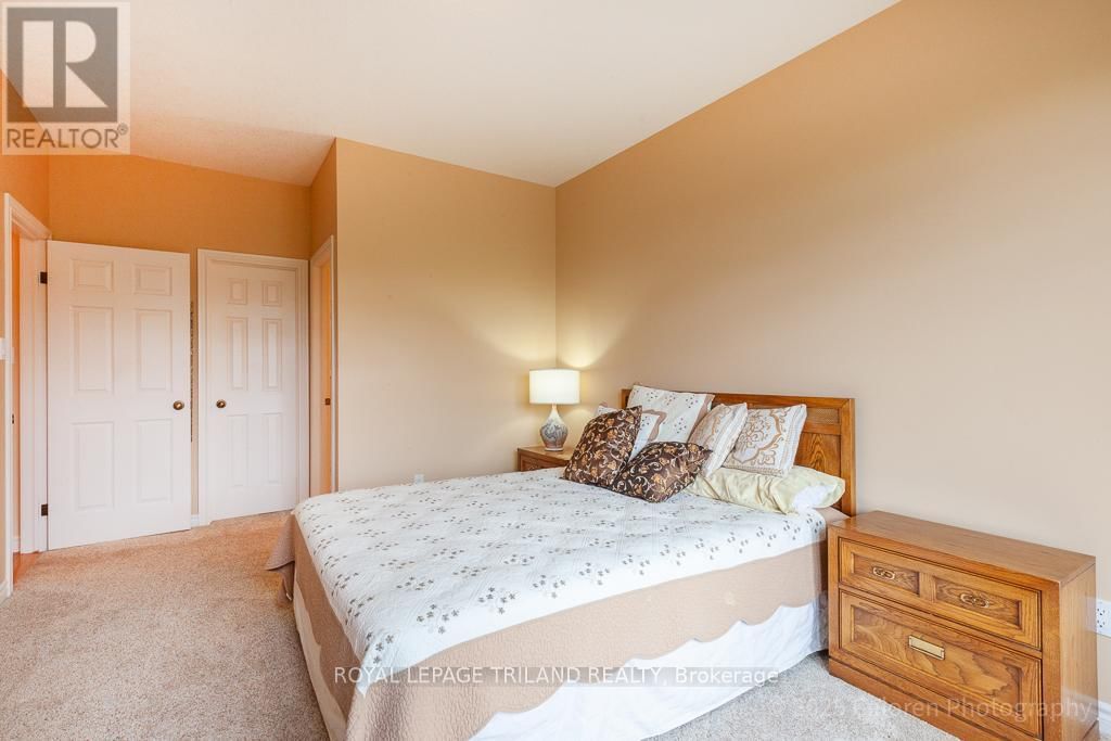 231 - 600 HYDE PARK ROAD Image 34