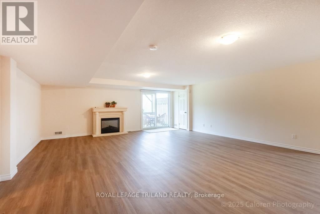 231 - 600 HYDE PARK ROAD Image 39