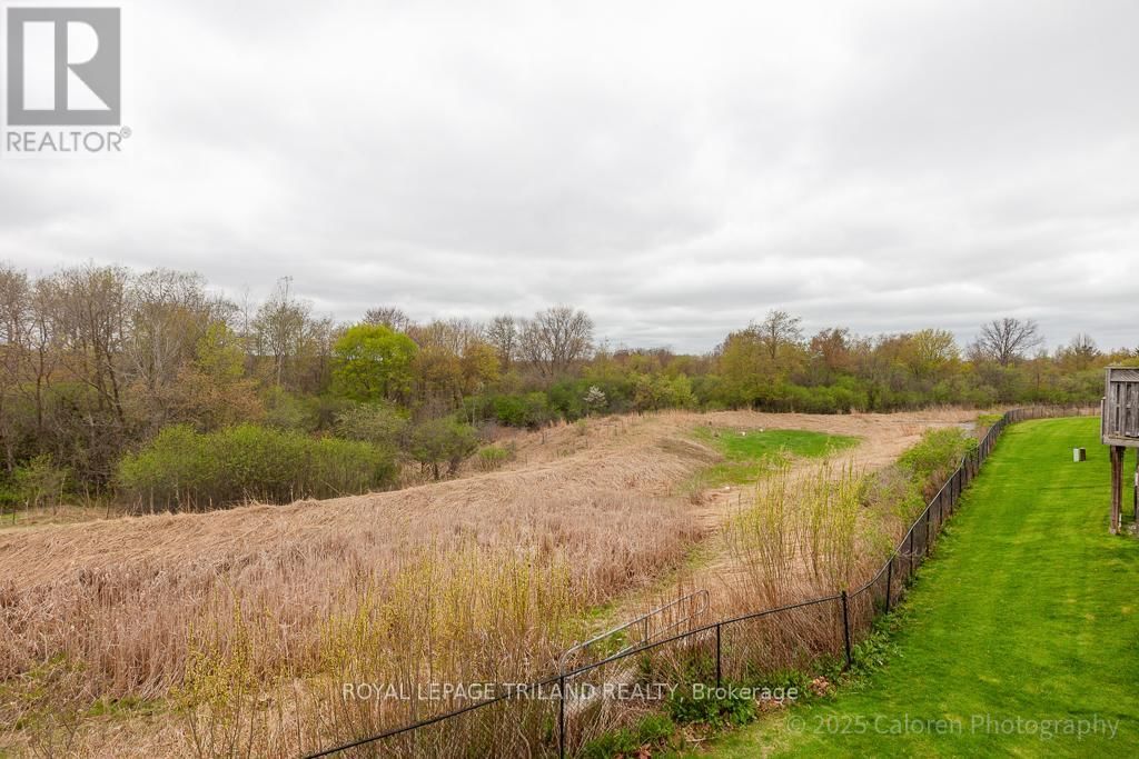231 - 600 HYDE PARK ROAD Image 6