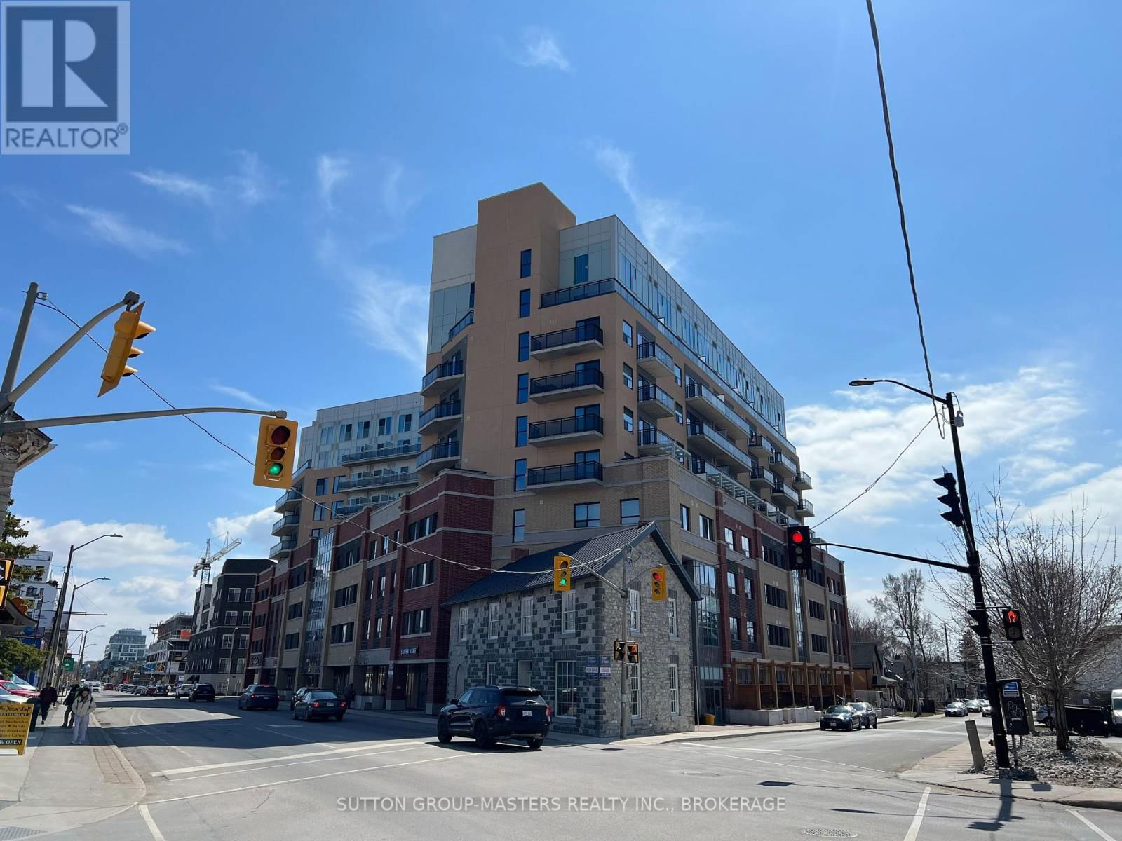 217 - 652 PRINCESS STREET Image 1